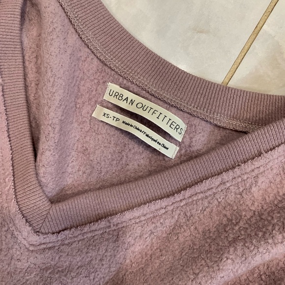 Urban Outfitters NWT Oversized Sweaters - Picture 4 of 6